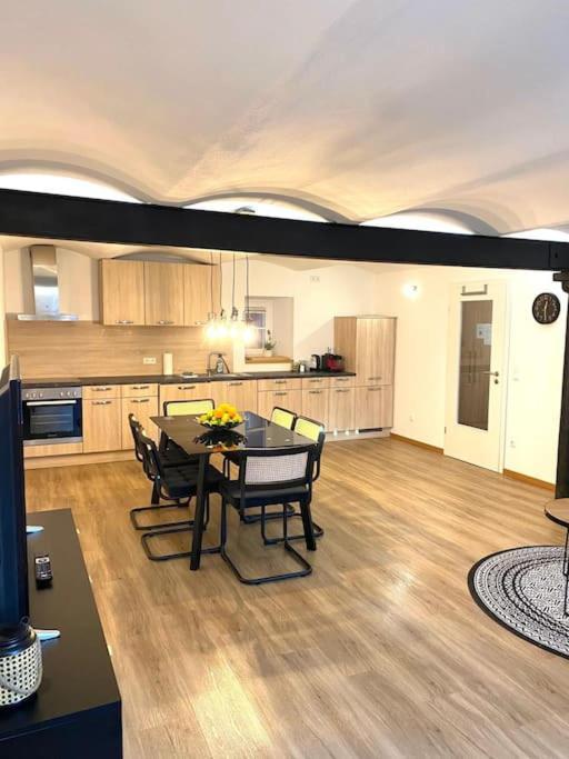 Obernzell Terrassenwohnung Mit Donaublick מראה חיצוני תמונה