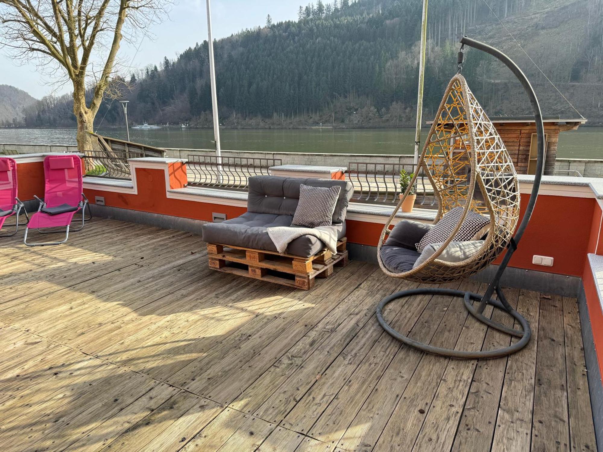 Obernzell Terrassenwohnung Mit Donaublick מראה חיצוני תמונה